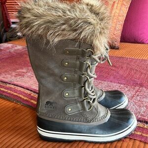 Like new! SOREL Joan of Arctic Waterproof Boots 🥾, Size 8